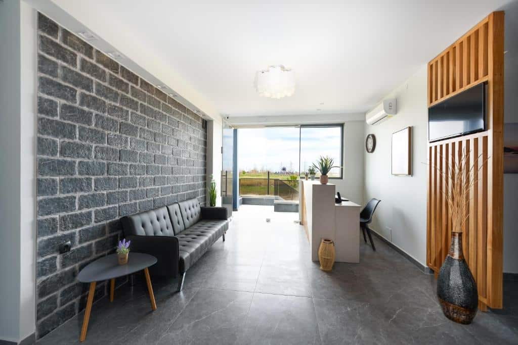 Paralia Boutique Hotel Reception