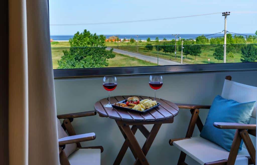 Restaurant with buffet